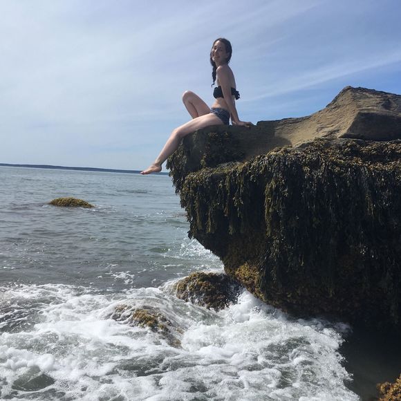 Meet your Posher, Rebecca - Picture 1 of 1